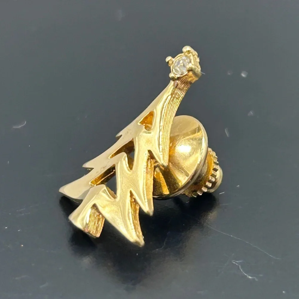 Avon Gold Christmas Tree Brooch